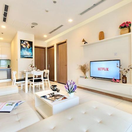 Mott Haven Apart - Vinhomes Central Park, Landmark 81 Area & Ice Rink โฮจิมินห์ซิตี้ ภายนอก รูปภาพ