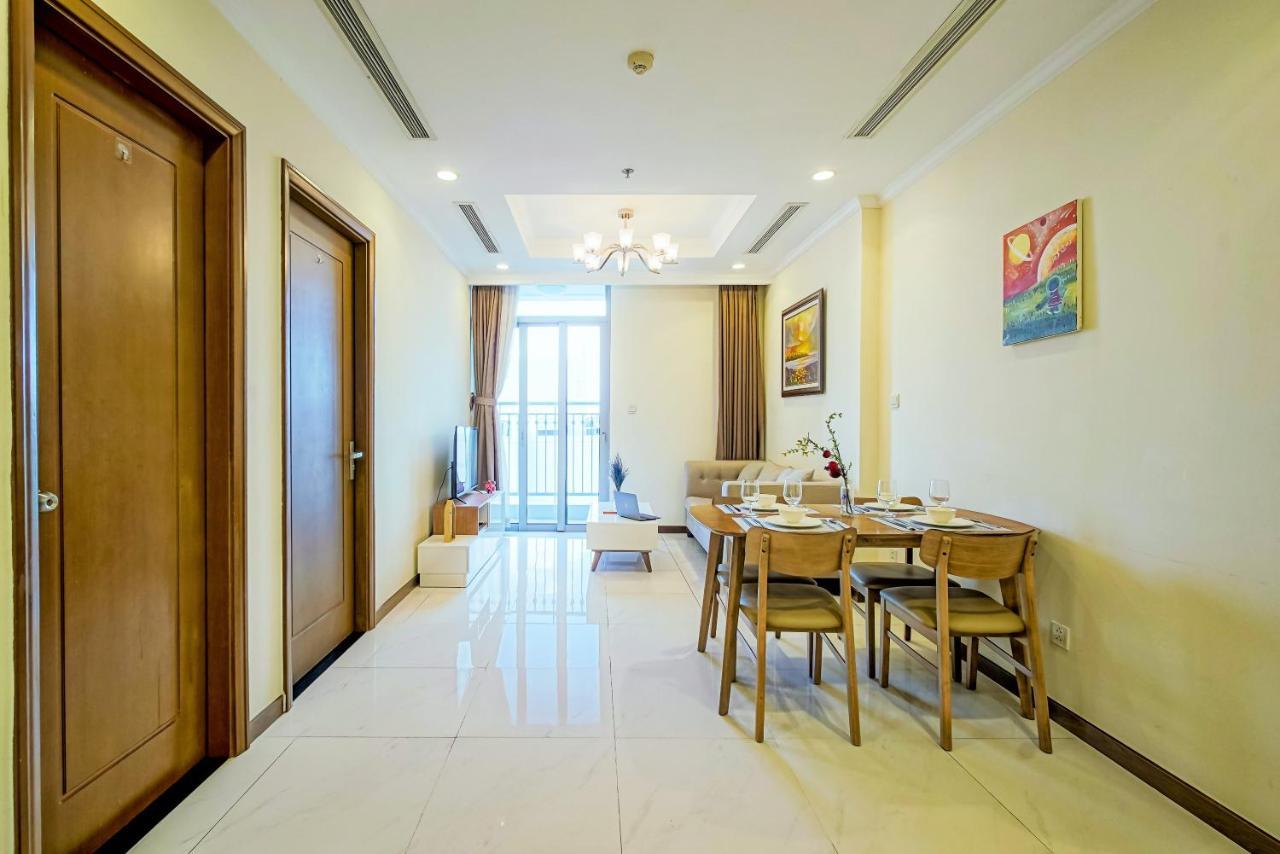 Mott Haven Apart - Vinhomes Central Park, Landmark 81 Area & Ice Rink โฮจิมินห์ซิตี้ ภายนอก รูปภาพ