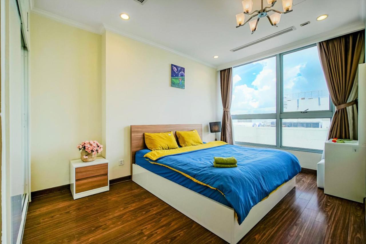 Mott Haven Apart - Vinhomes Central Park, Landmark 81 Area & Ice Rink โฮจิมินห์ซิตี้ ภายนอก รูปภาพ