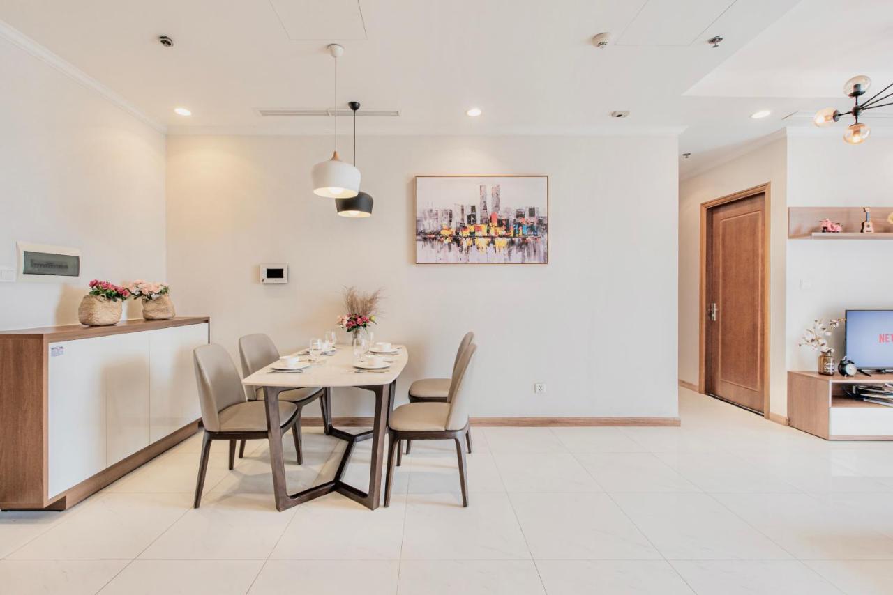 Mott Haven Apart - Vinhomes Central Park, Landmark 81 Area & Ice Rink โฮจิมินห์ซิตี้ ภายนอก รูปภาพ