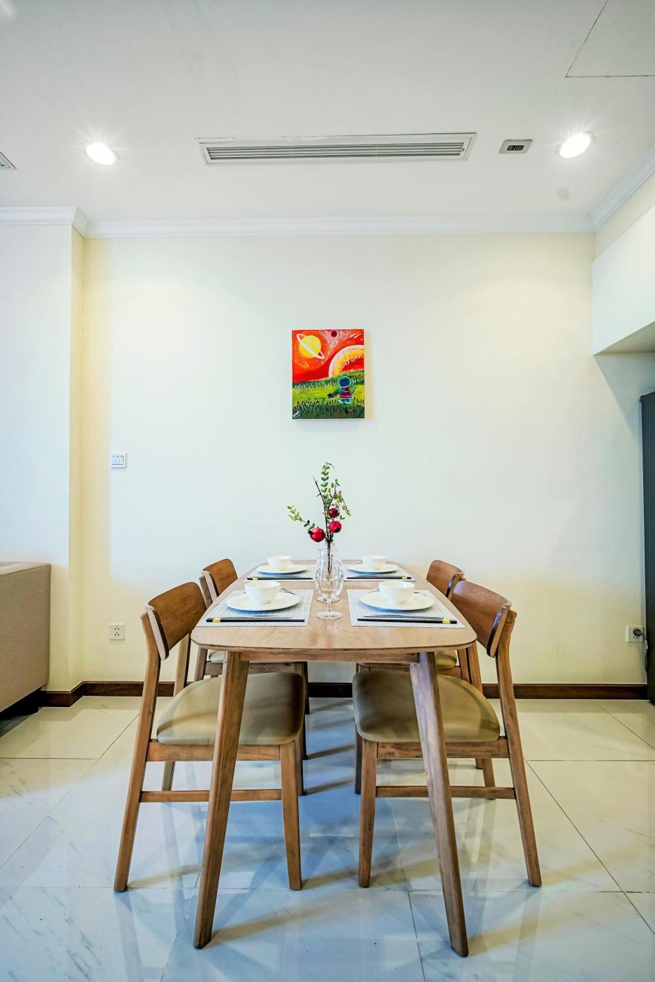 Mott Haven Apart - Vinhomes Central Park, Landmark 81 Area & Ice Rink โฮจิมินห์ซิตี้ ภายนอก รูปภาพ