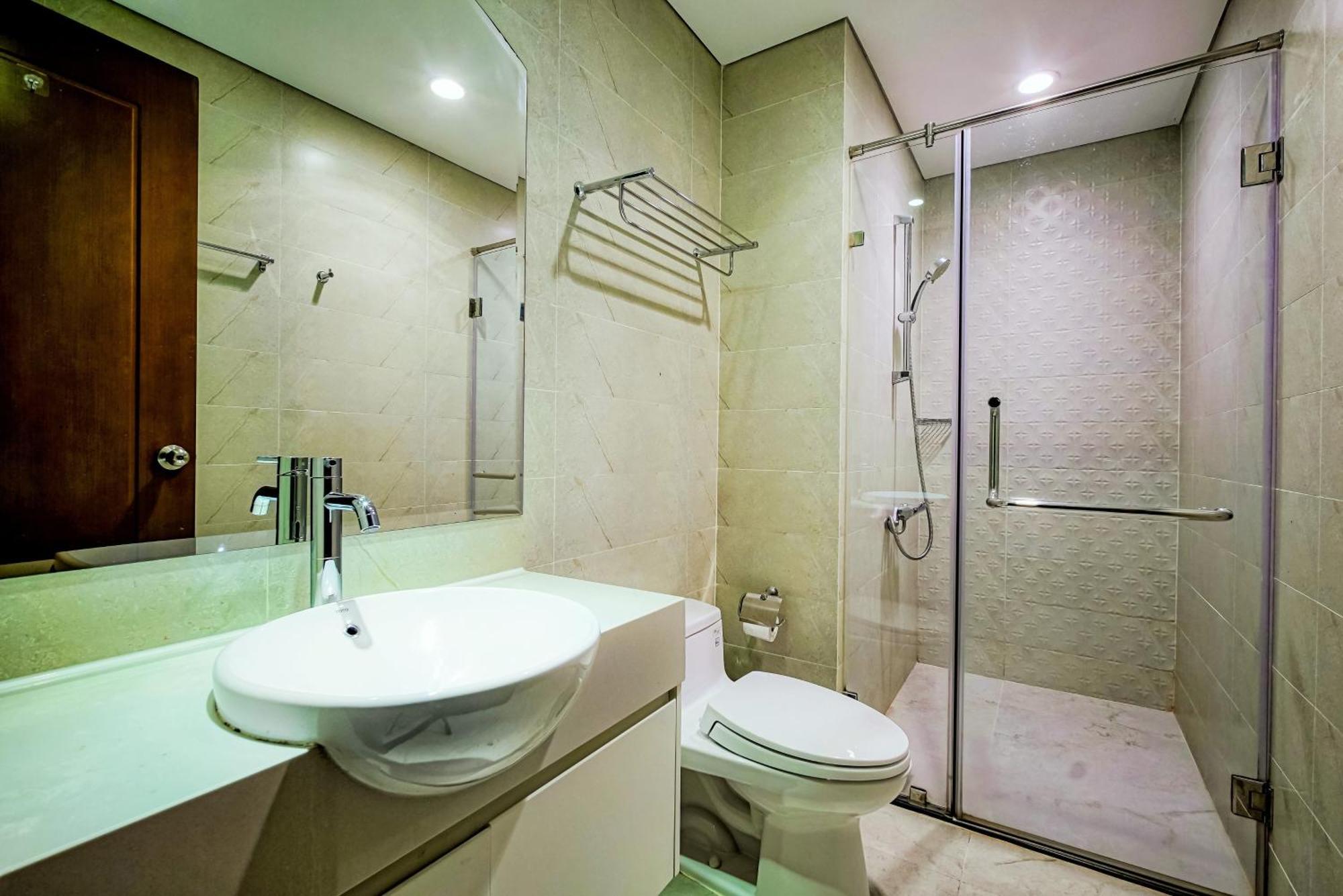 Mott Haven Apart - Vinhomes Central Park, Landmark 81 Area & Ice Rink โฮจิมินห์ซิตี้ ภายนอก รูปภาพ