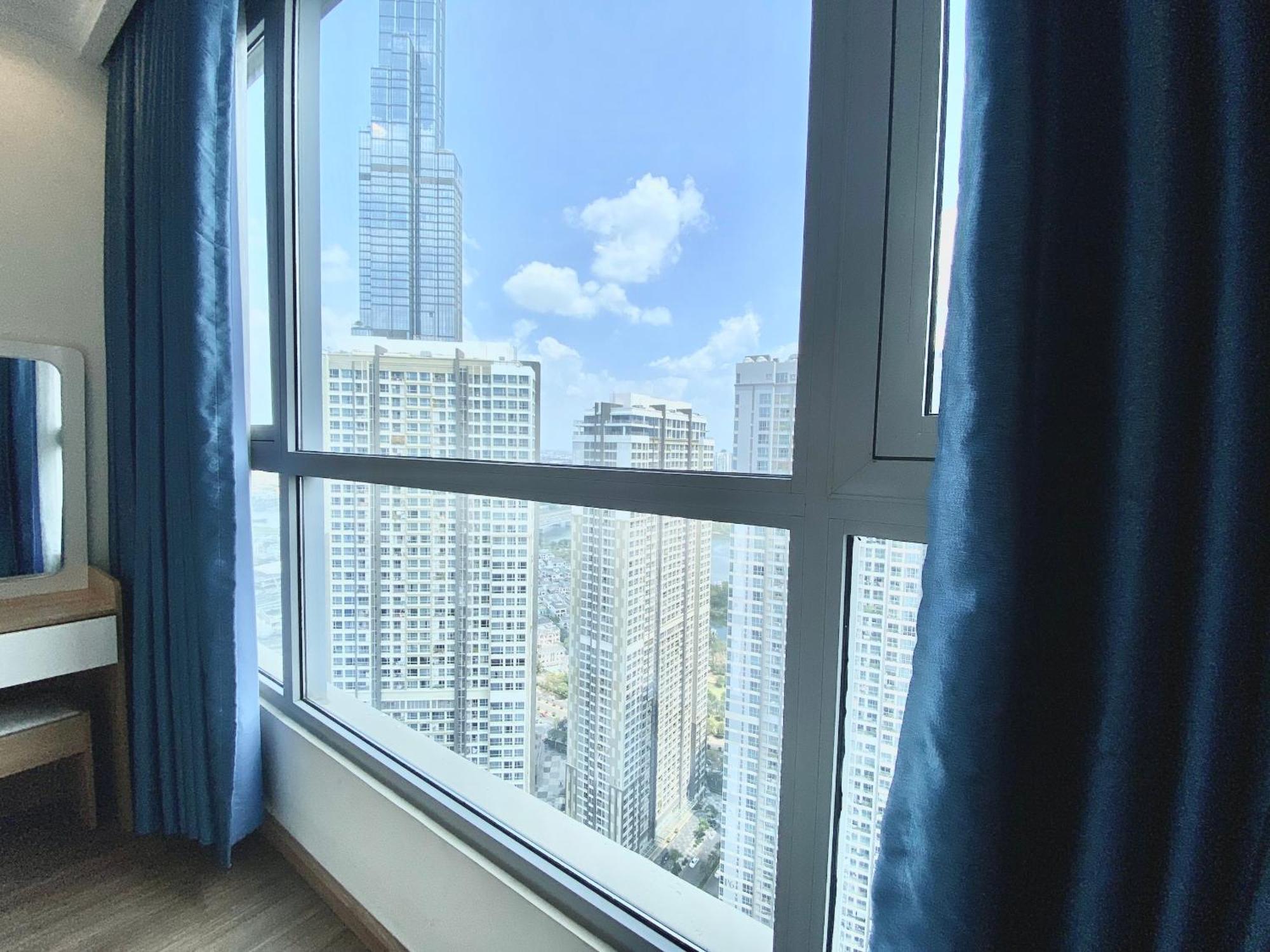 Mott Haven Apart - Vinhomes Central Park, Landmark 81 Area & Ice Rink โฮจิมินห์ซิตี้ ภายนอก รูปภาพ