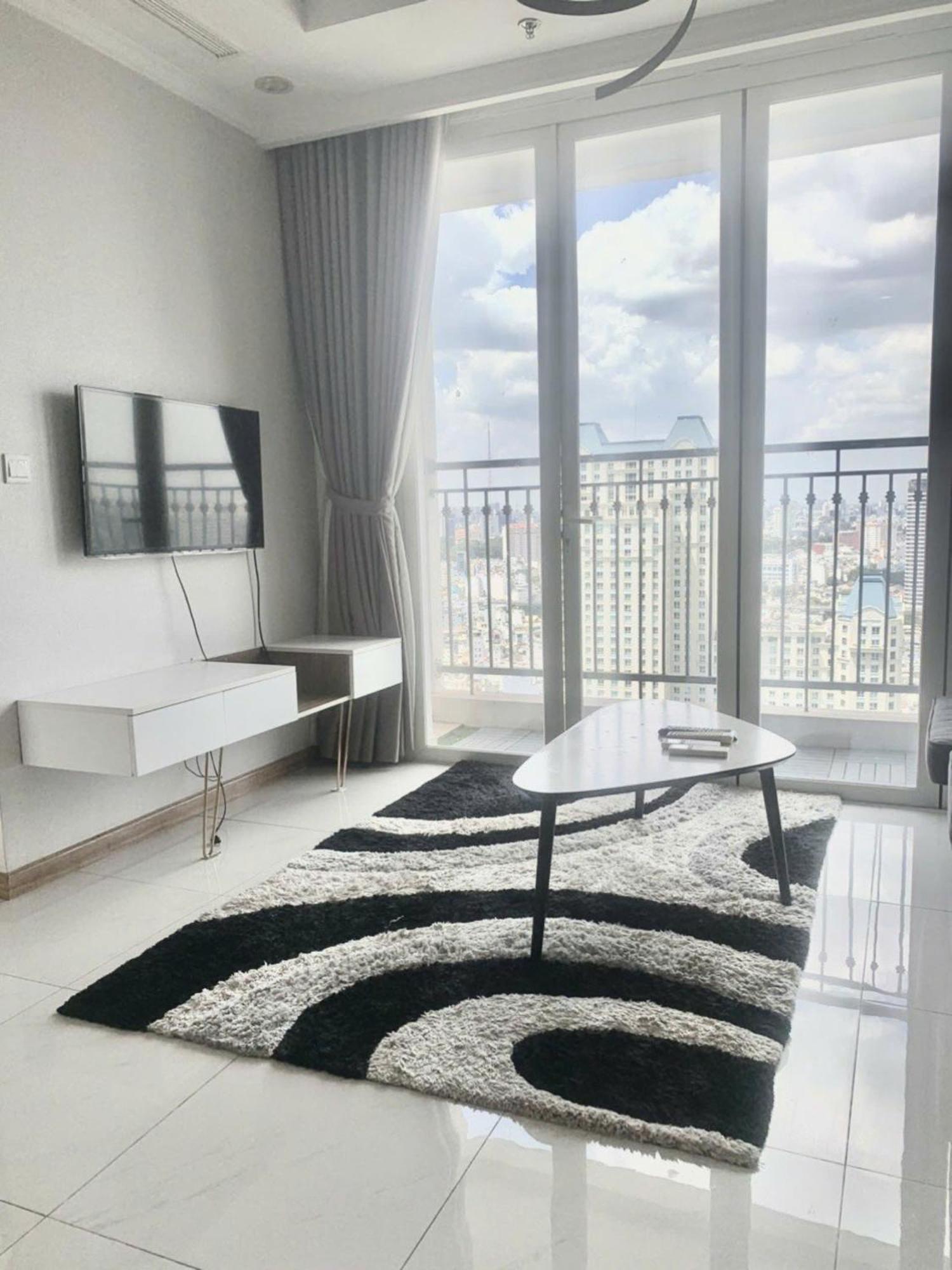 Mott Haven Apart - Vinhomes Central Park, Landmark 81 Area & Ice Rink โฮจิมินห์ซิตี้ ภายนอก รูปภาพ