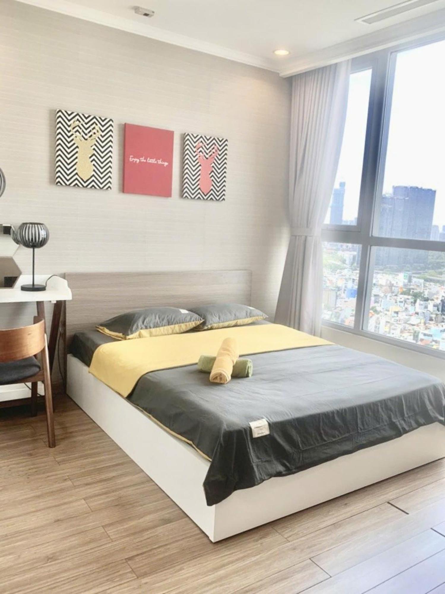 Mott Haven Apart - Vinhomes Central Park, Landmark 81 Area & Ice Rink โฮจิมินห์ซิตี้ ภายนอก รูปภาพ
