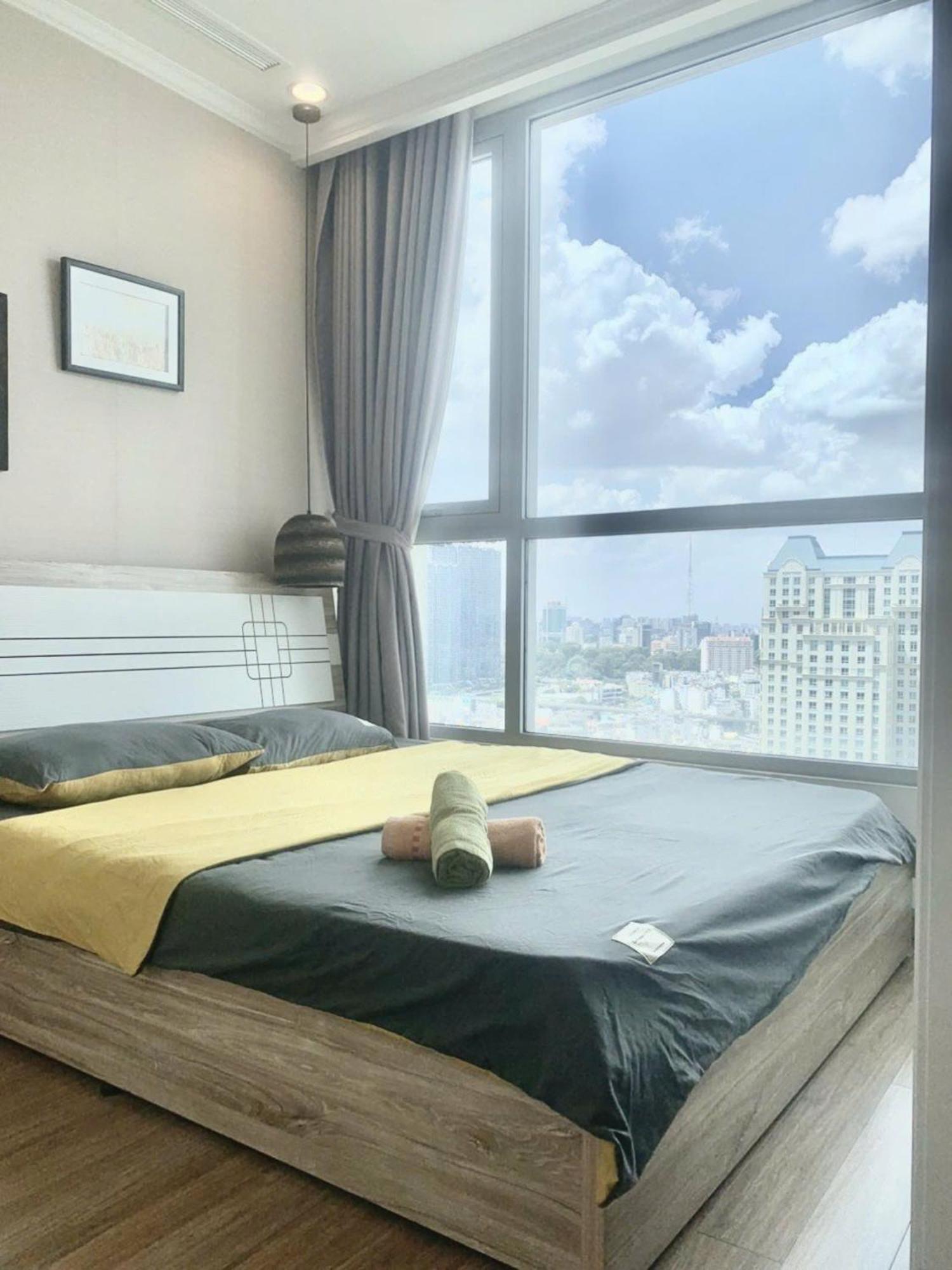 Mott Haven Apart - Vinhomes Central Park, Landmark 81 Area & Ice Rink โฮจิมินห์ซิตี้ ภายนอก รูปภาพ